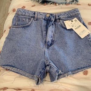 Brand new zara shorts